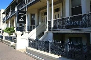 Glenelg Beach Hostel Exterior photo