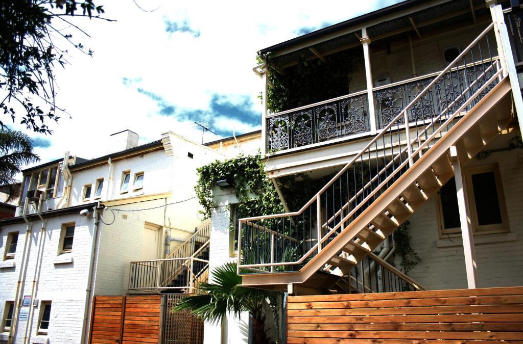 Glenelg Beach Hostel Exterior photo